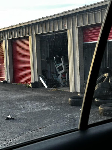Briggs Self Storage - Visual