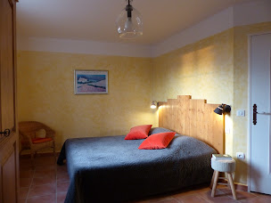 Photo n°44 de Maison d'hôtes la Ferme du Petit Ségriès à Moustiers Sainte Marie, 5 chambres d'hôtes et gîte 14 personnes à Moustiers-Sainte-Marie (Gîte)