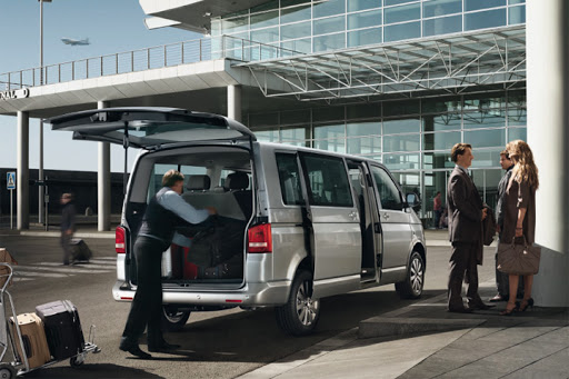 Chaz executive travel Incorporated into A2B Airport Travel - Thumbnail