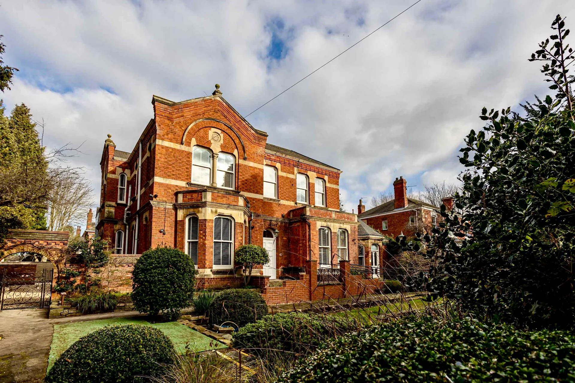 Coppergate Mews Apartments & Coach House by Coppergate, Grimsby