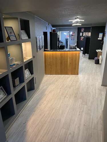 Łza Tattoo & Piercing - Studio tatuażu