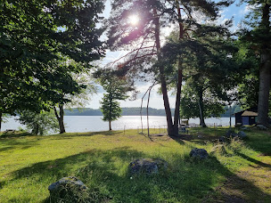 Photo n°40 de Aire Camping-Car Park à Montsauche-les-Settons (Terrain pour camping-cars)