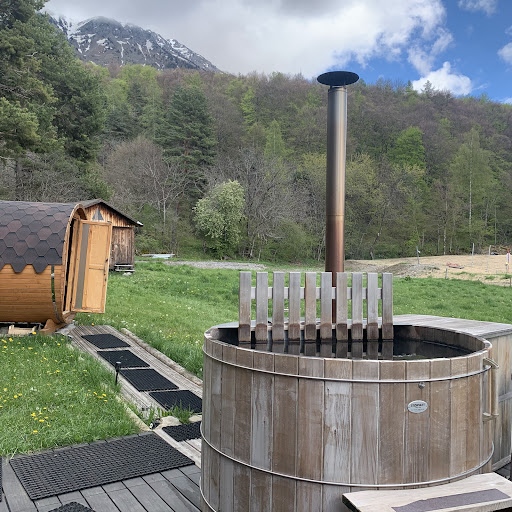Les Bains des bois