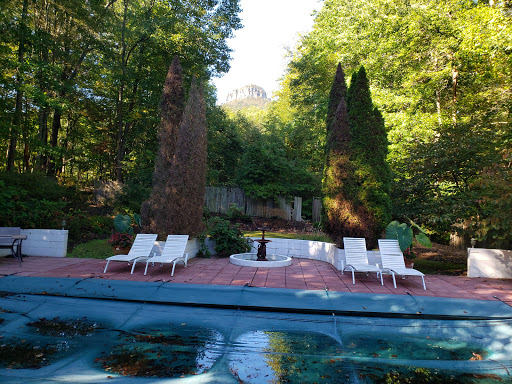 Pilot Knob Inn - Thumbnail