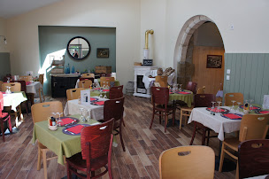 Photo n°51 de Restaurant Auberge de la Colline à Vaudémont (Hostellerie)