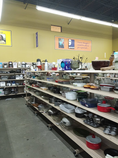 Goodwill - Leesburg - Thumbnail