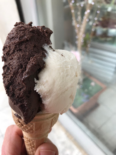 Gelateria Linda Gallery - Italy