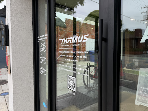Ciclique retail bicycle boutique