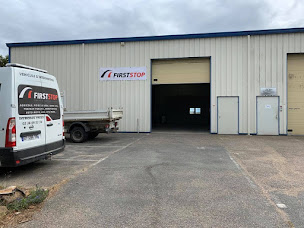 Photo n°3 de First Stop Saint André Pneus Saint-André-de-l'Eure à Saint-André-de-l'Eure (Garage automobile)
