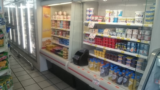 Farmacias Guadalajara Calzada - Thumbnail