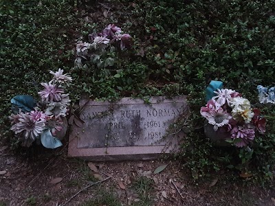 Live Oak Cemetery