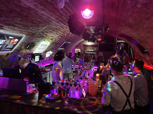 Crazy Bar