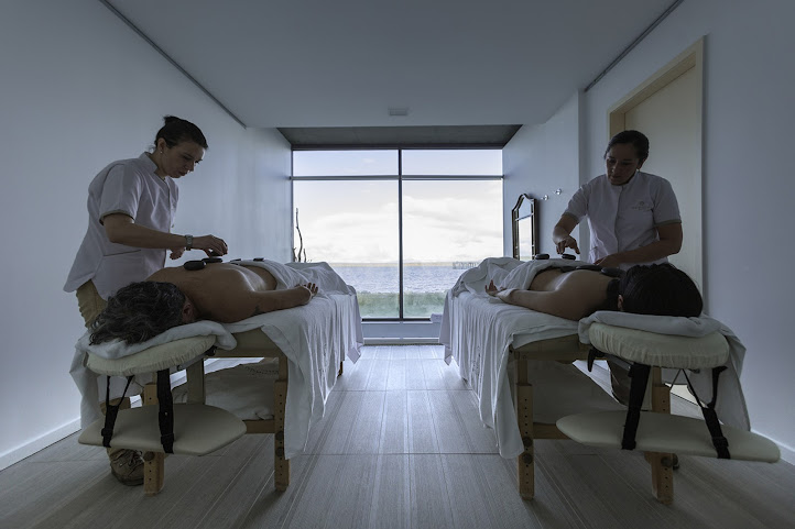 The Singular Patagonia, Puerto Bories Hotel by null