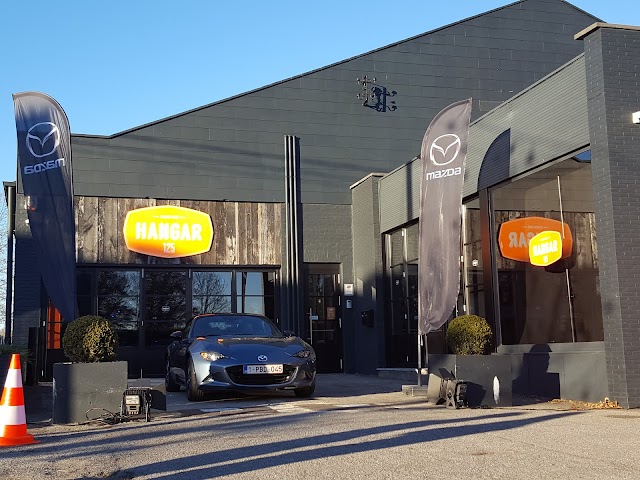 Hangar 125