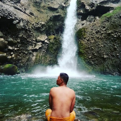 Photos of Telaga Madu & Umar Maya Water Falls