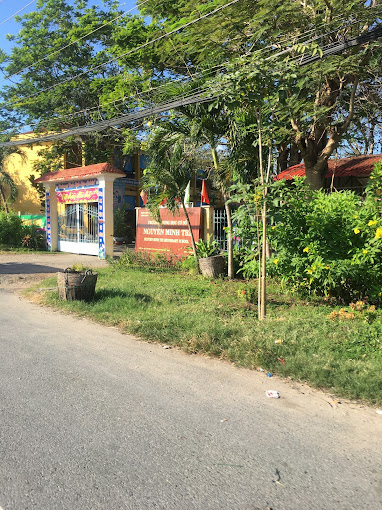 Trường THCS Nguyễn Minh Trí