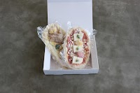 ピースナッツカフェ 冷凍ピザの自動販売機 宇品