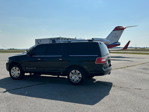 First Class Limo Service - Thumbnail