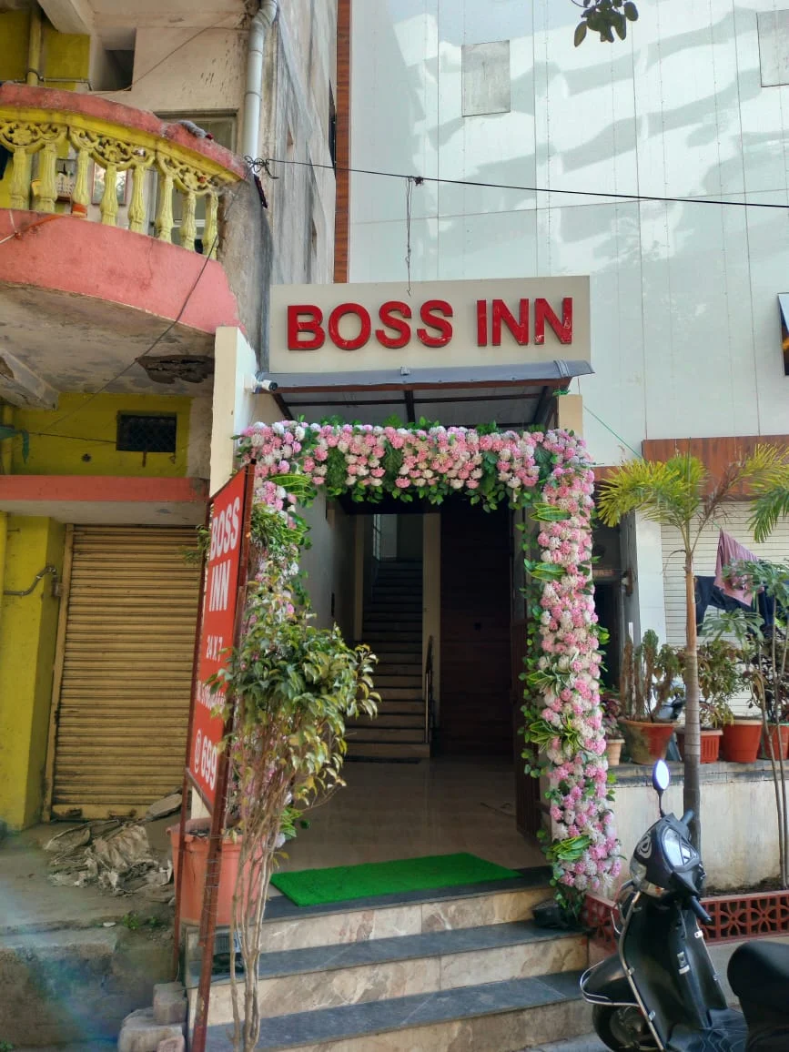 Boss Inn