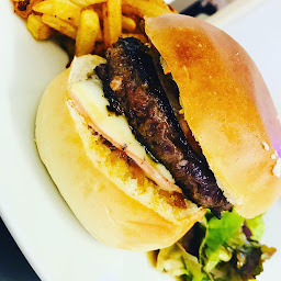 Photo n°47 de Le 7 passe à table. Restaurant & Bar a vin à Castres-Gironde (Bar à vin)