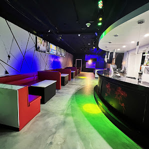 Sidebar 79 Poplar St NW, Atlanta, GA 30303