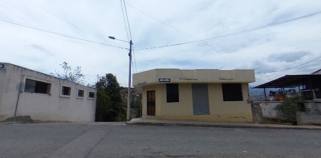 Opiniones de Escuela 24 de Mayo San Miguel de Bolivar en San Miguel - Escuela