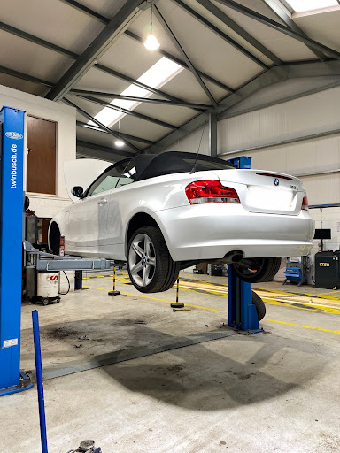 Crestlands brake & MOT Testing Facility Ltd - Thumbnail