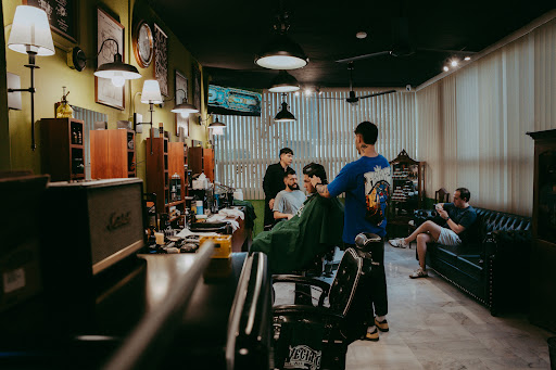 Black Wolf Barber Shop💈