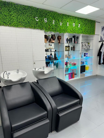 Cheveux Peluquería Y Estética