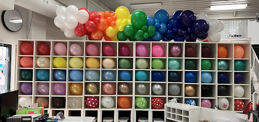Party World's Be Bold Balloons Gallery - United States