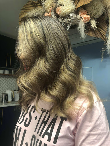 Nourish & Co. Hair - Thumbnail