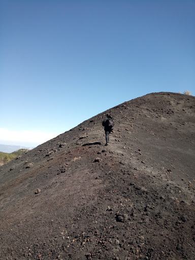 Meeting point Escursioni Etna - Stazione di partenza Escursioni Etna in fuoristrada e trekking - Thumbnail