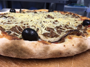 Photo n°7 de Ty Boutic Pizza à Le Pallet (Pizzas à emporter)