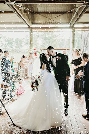 Under the Willow Floral Design - Thumbnail