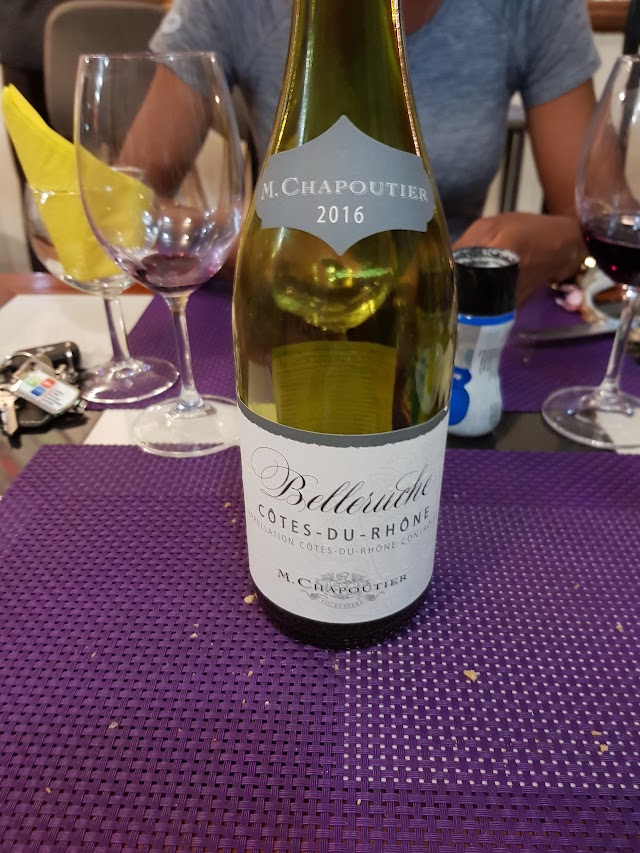 Le Bistro