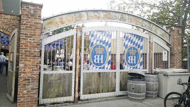 Pilsener Haus & Biergarten