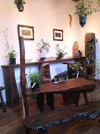 ギャラリー&雑貨店 hiyori