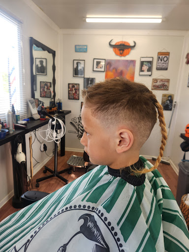 Pjs House of Fades Barbershop - Thumbnail