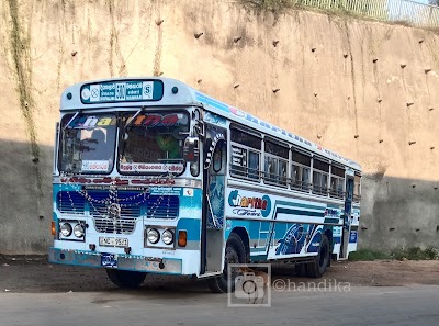 Photos of Diyathalawa Bus Stand
