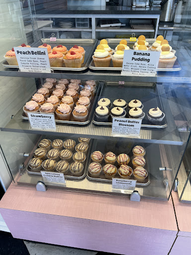 Carytown Cupcakes - Thumbnail