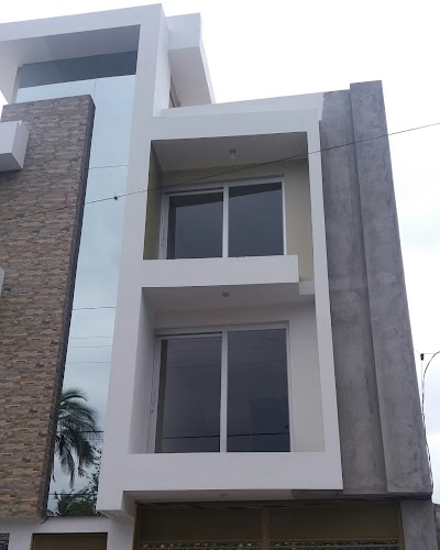 Photos of DISE&Ntilde;ADOR DE INTERIORES / Victor Agila