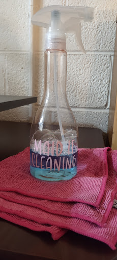 Dee's Pristine Cleaning - Visual