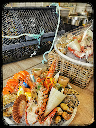 Photo n°18 de L'Estran - Coquillages et Crustacés à Dinard (Restaurant de fruits de mer)