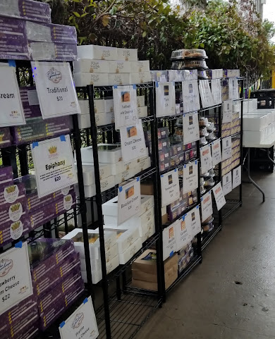 King Cake Hub by null