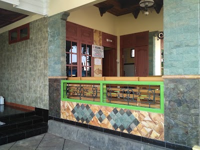 Photos of Bidan Sri Nuraini SST