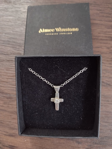 Aimee Winstone Jewellery Open Times