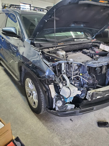 Cloos Auto Collision - Thumbnail