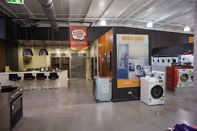 Photos of e&s Essendon