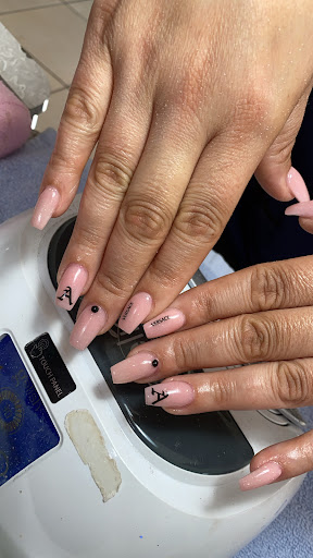 Yansanails - Visual