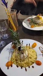 Photo n°42 de Ô Baroque restaurant Toulon à Toulon (Boutique de boissons sans alcool)